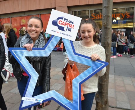 Were you pap'd by the Capital Street Stars?