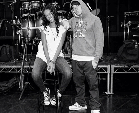 Rihanna and Eminem Backstage MTV Movie Awards 201