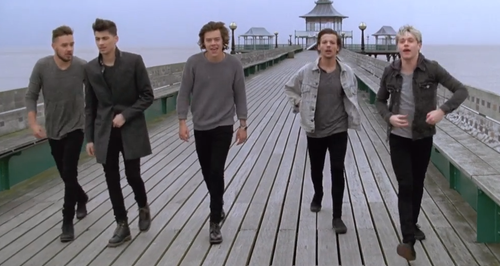 One Direction Writing Song For New Album With The 1975 ...