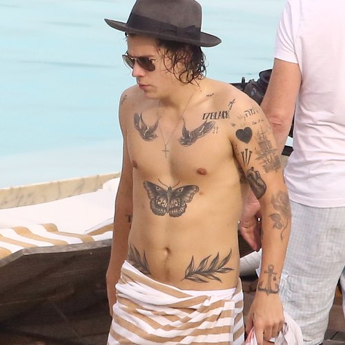 How many tattoos does harry styles have