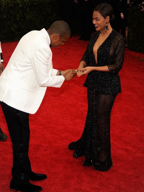 Beyonce and Jay Z Fake Proposal MET Ball