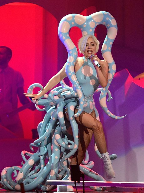 Lady Gaga The Artpop Ball tour 2014