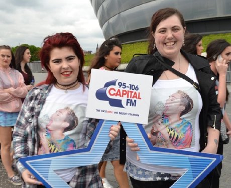 Were you pap'd by the Street Stars?