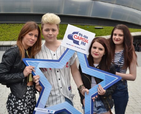 Were you pap'd by the Capital Street Stars?