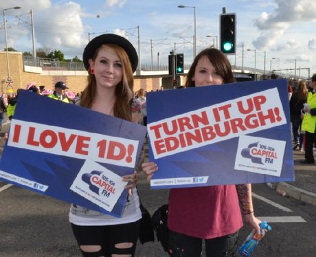 Were you pap'd by the Capital Street Stars?
