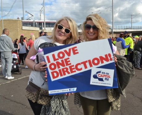 Were you pap'd by the Capital Street Stars?