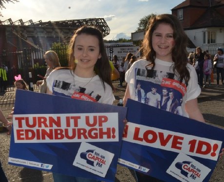 Were you pap'd by the Capital Street Stars?