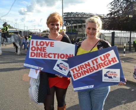 Were you pap'd by the Capital Street Stars?