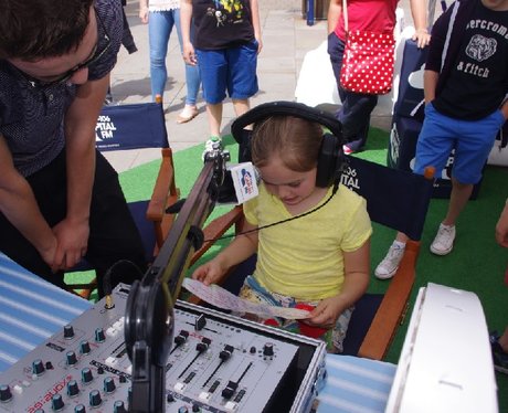 Street Stars: Pop Up Radio At Mermaid Quay (1st Ju