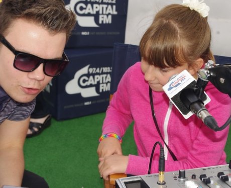 Street Stars: Pop Up Radio At Mermaid Quay (1st Ju