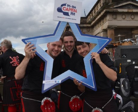 Were you pap'd by the Capital Street Stars?