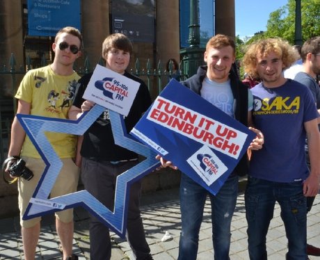 Were you pap'd by the Capital Street Stars?