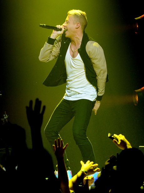 Macklemore and Ryan Lewis perform live in LA