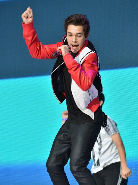 Austin Mahone Summertime Ball 2014 Performance