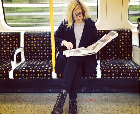 Ellie Goulding on the tube