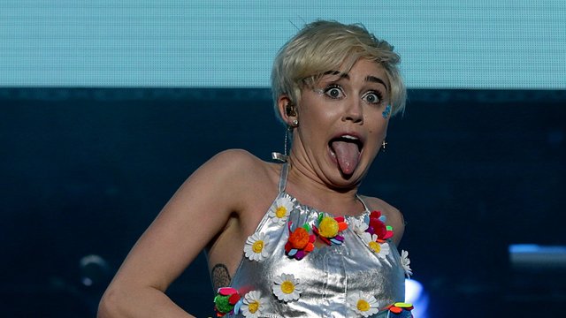 Miley Cyrus Summertime Ball Performance 2014 