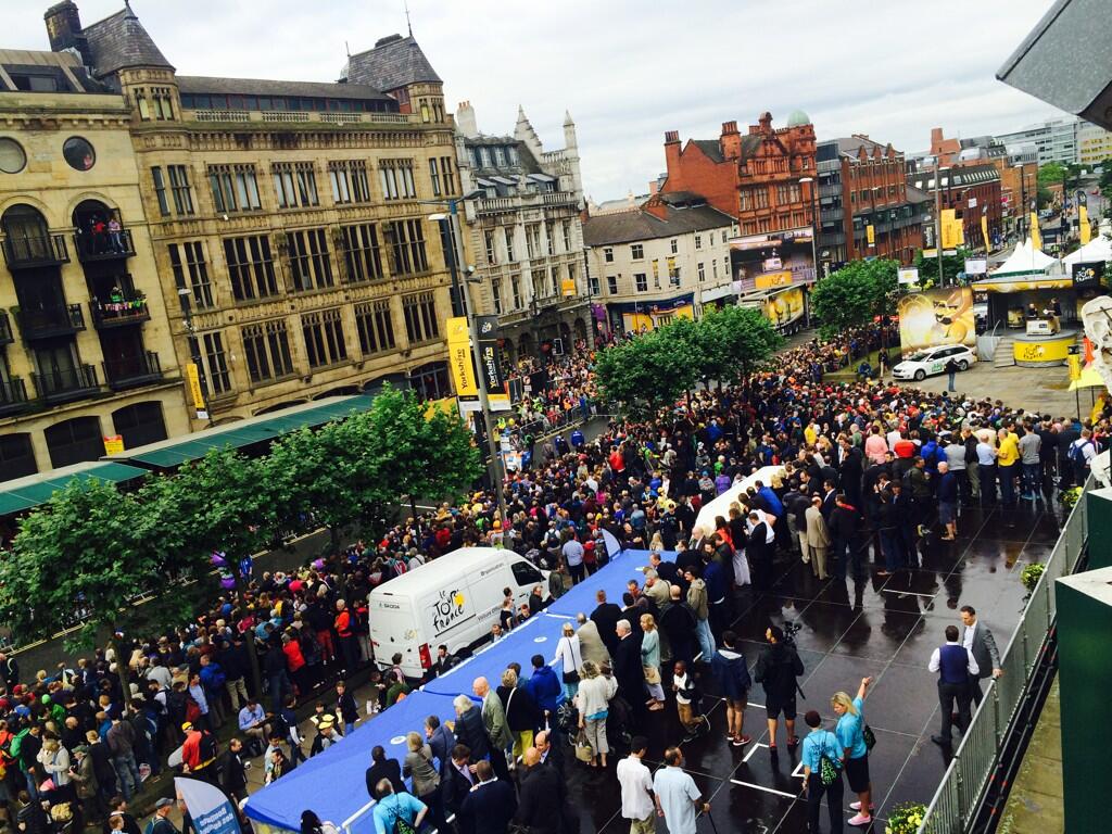 Grand Depart Parade 6 - station own