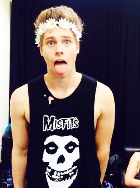 5 Seconds Of Summer Luke Hemmings Instagram