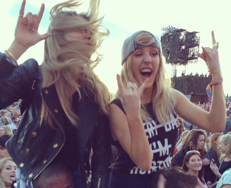 Ellie Goulding and Cara Delevingne rocking out