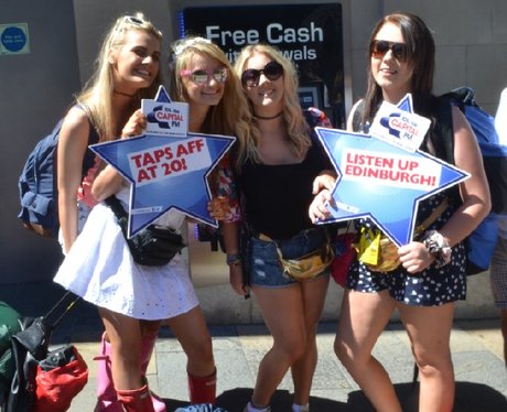 Were you pap'd by the Capital Street Stars?