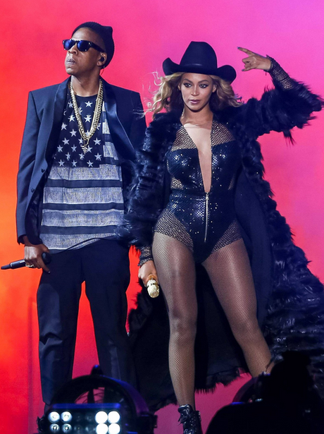 Beyonce and Jay Z on the run
