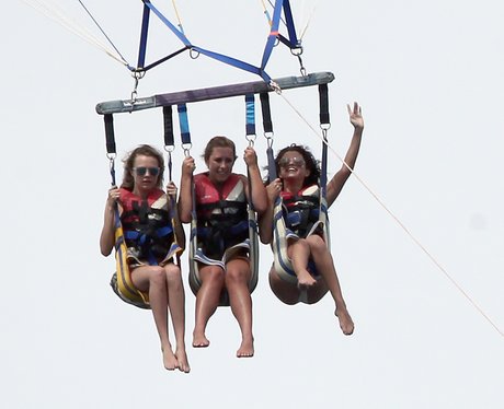 Cara Delevingne and Selena Gomez Parasailing