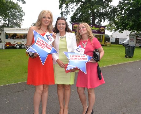 Were you pap'd by the Capital Street Stars?