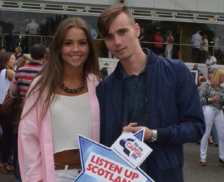 Were you pap'd by the Capital Street Stars?