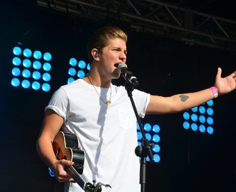 Loveable Rogues at Ponty's Big Weekend!