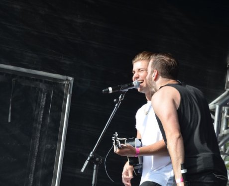 Loveable Rogues at Ponty's Big Weekend!