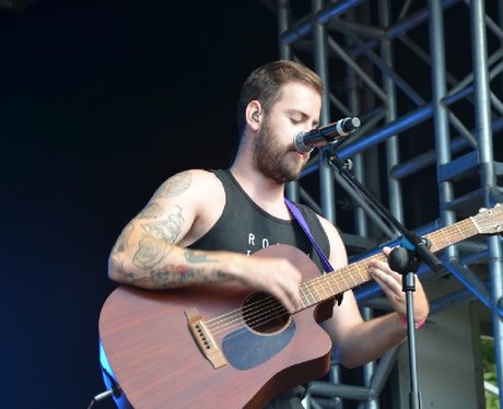 Loveable Rogues at Ponty's Big Weekend!
