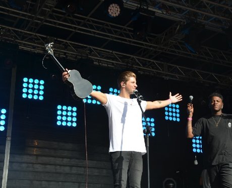 Loveable Rogues at Ponty's Big Weekend!