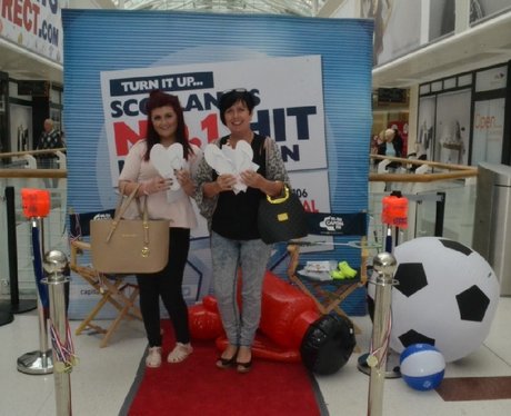 Were you pap'd by the Capital Street Stars?