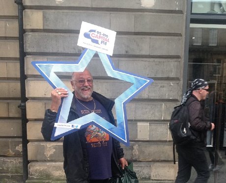 Were you pap'd by the Capital Street Stars?