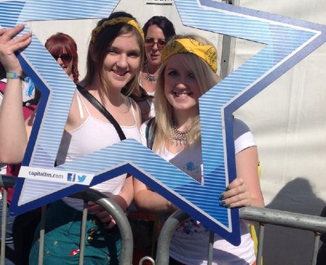 Were you pap'd by the Capital Street Stars?