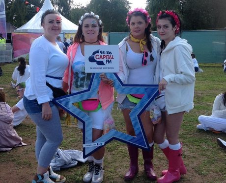 Were you pap'd by the Capital Street Stars?