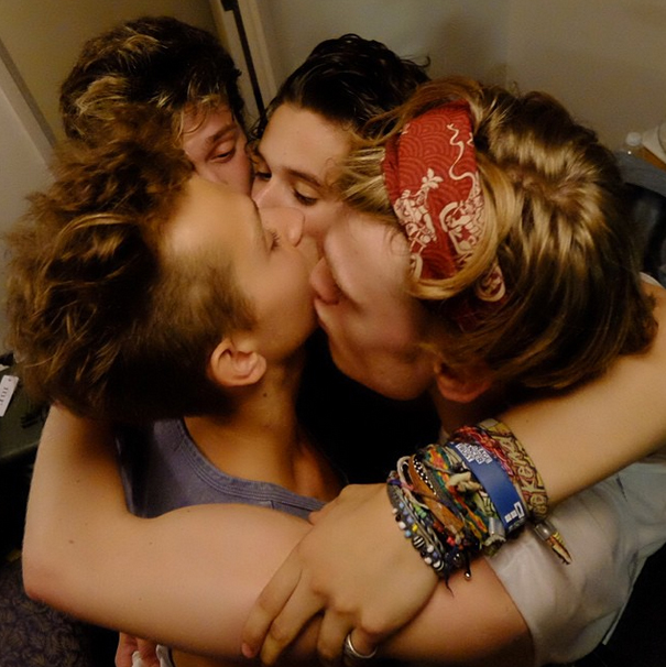 TheVamps group hug