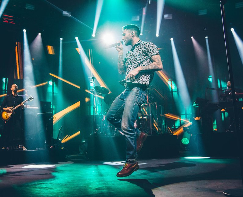 Maroon 5 iTunes Festival 2014