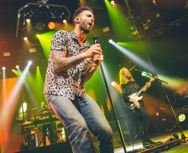 Maroon 5 iTunes Festival 2014