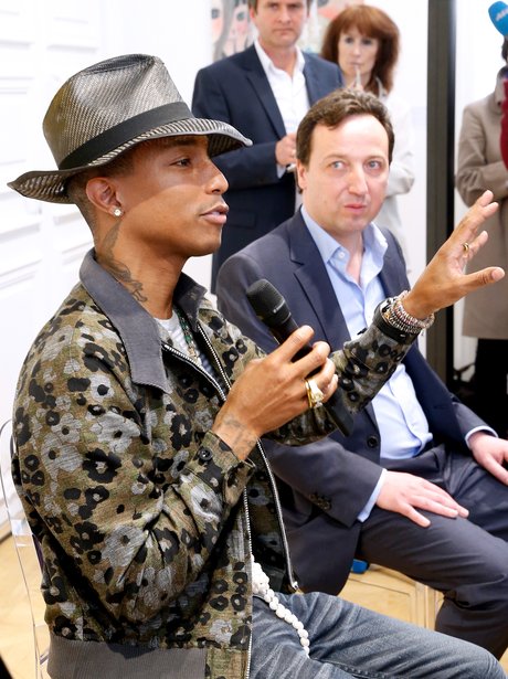 Pharrell From One Hand to Another'