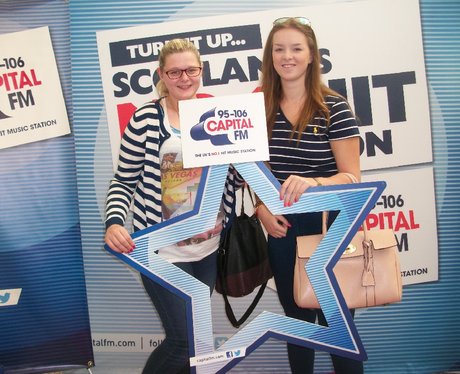 Were you pap'd by the Capital Street Stars?