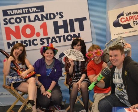 Were you pap'd by the Capital Street Stars?
