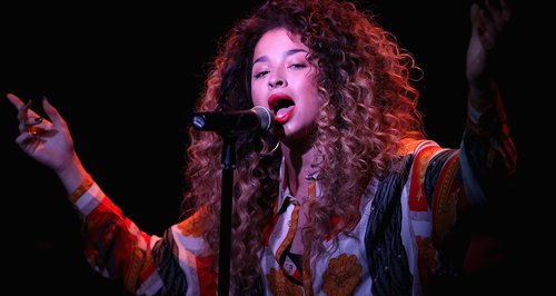 Ella Eyre at the Mobo Awards nominations 2014