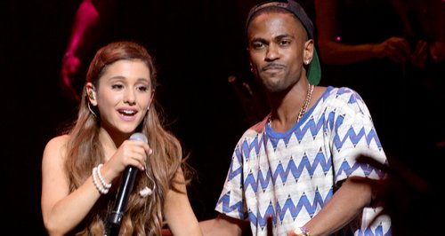 Ariana Grande and Big Sean on stage 