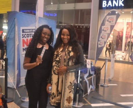 Were you pap'd by the Capital Street Stars?