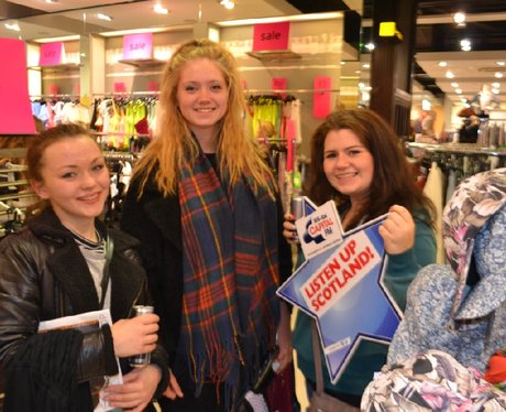 Were you pap'd by the Capital Street Stars?