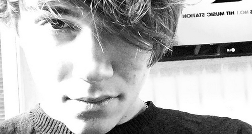 George Shelley takes a selfie at Capital