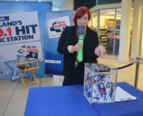 Were you pap'd by the Capital Street Stars?