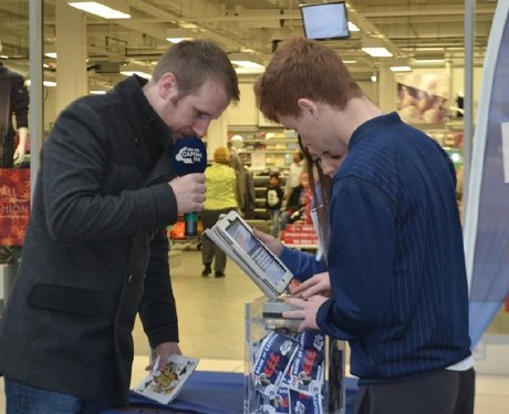 Were you pap'd by the Capital Street Stars?