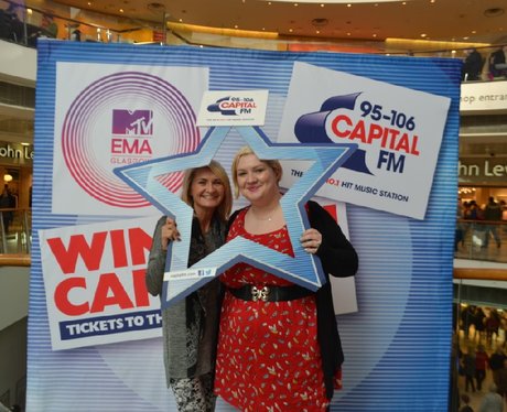 Were you pap'd by the Capital Street Stars?